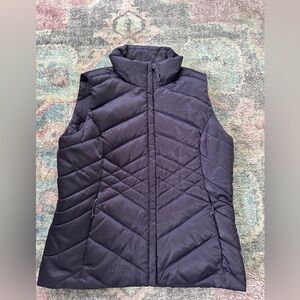 The North Face 550 Purple Puffer Vest Size M